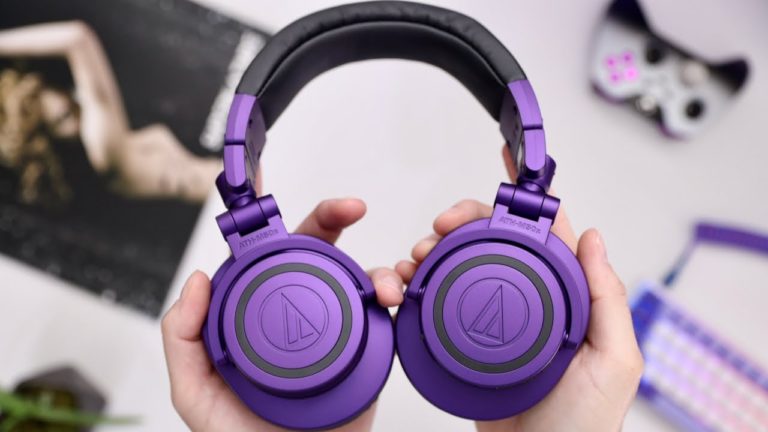 8.Audio-Technica 50X Bluetooth